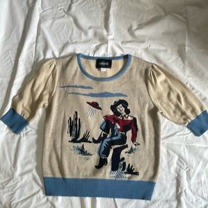 🌵Super cute short sleeve sweater🛸